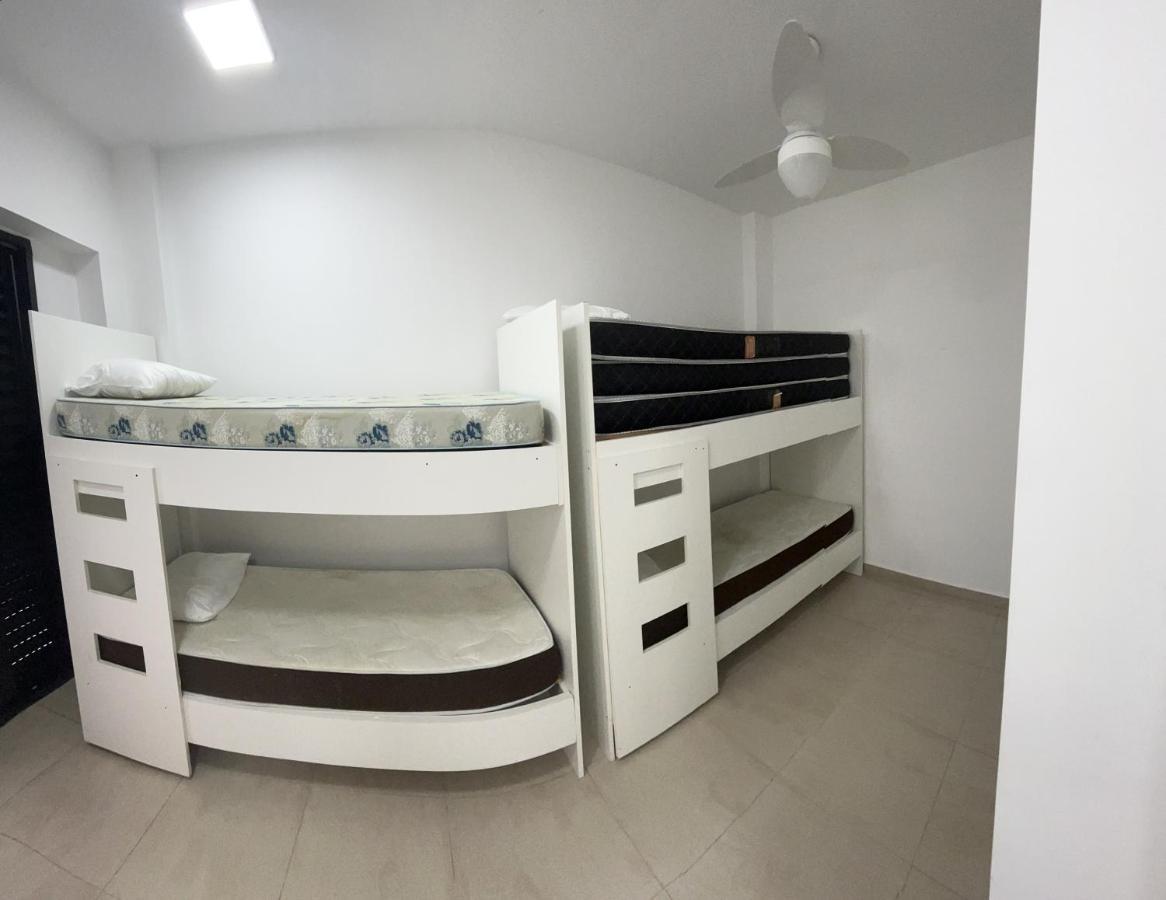 NOVO Capitânia Varam 2, dois dormitórios, piscina, churrasqueira, duas vagas de garagem Guarujá Exterior foto